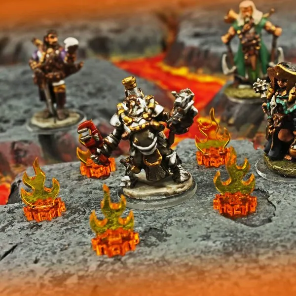 LITKO Flame Marker | Fire Indicator | Spell Effects | Inferno | Compatible with Dungeons & Dragons and Other Wargames (Transparent Yellow Flames & Fluorescent Amber Base, Mini)