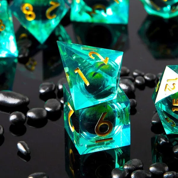 YEMEKO Beholder'S Eye DND Dice- Dragon Eye Liquid Core Sharp Edge Handmade Dice Set for Dungeons and Dragons Ttrpg, Multi-Sided RPG Polyhedral Resin Roleplaying （Green Dragon Eyes）