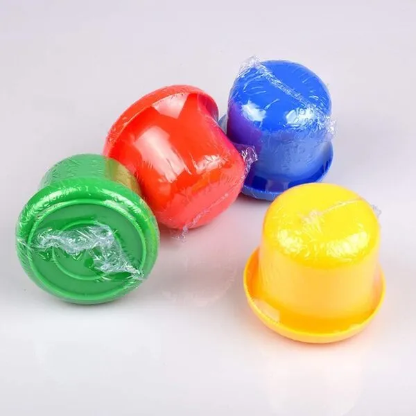 Plastic Dice Shaking Cup Dice Cup Set for Bar Party Shake Cup (Yellow)